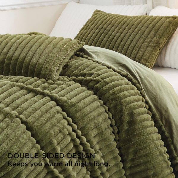 Olive Green Coral Velvet Duvet 4pcs 6by6 - Image 5