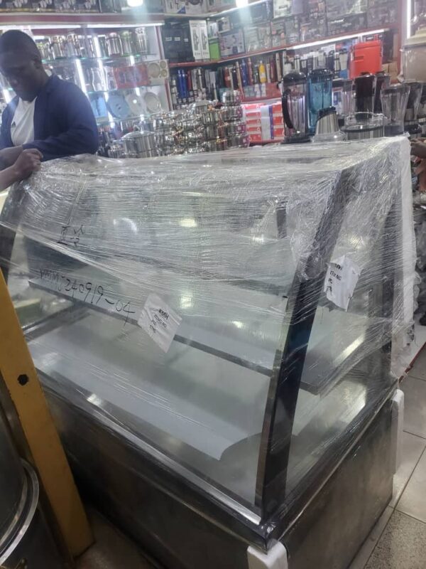 Commercial Cake Chealer Display Freezer Refrigerated