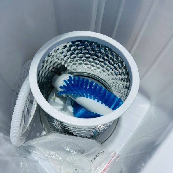 8kg Twin Tub Washing Machine for Both Clothes & Shoes comes with a shoe scrubber - Image 3