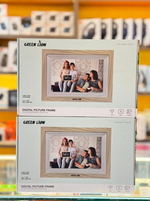 Green Lion Digital Picture Frame Touch Screen Display 10.1 Inch - Wooden - Image 2
